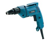 Шуруповерт Makita 6821